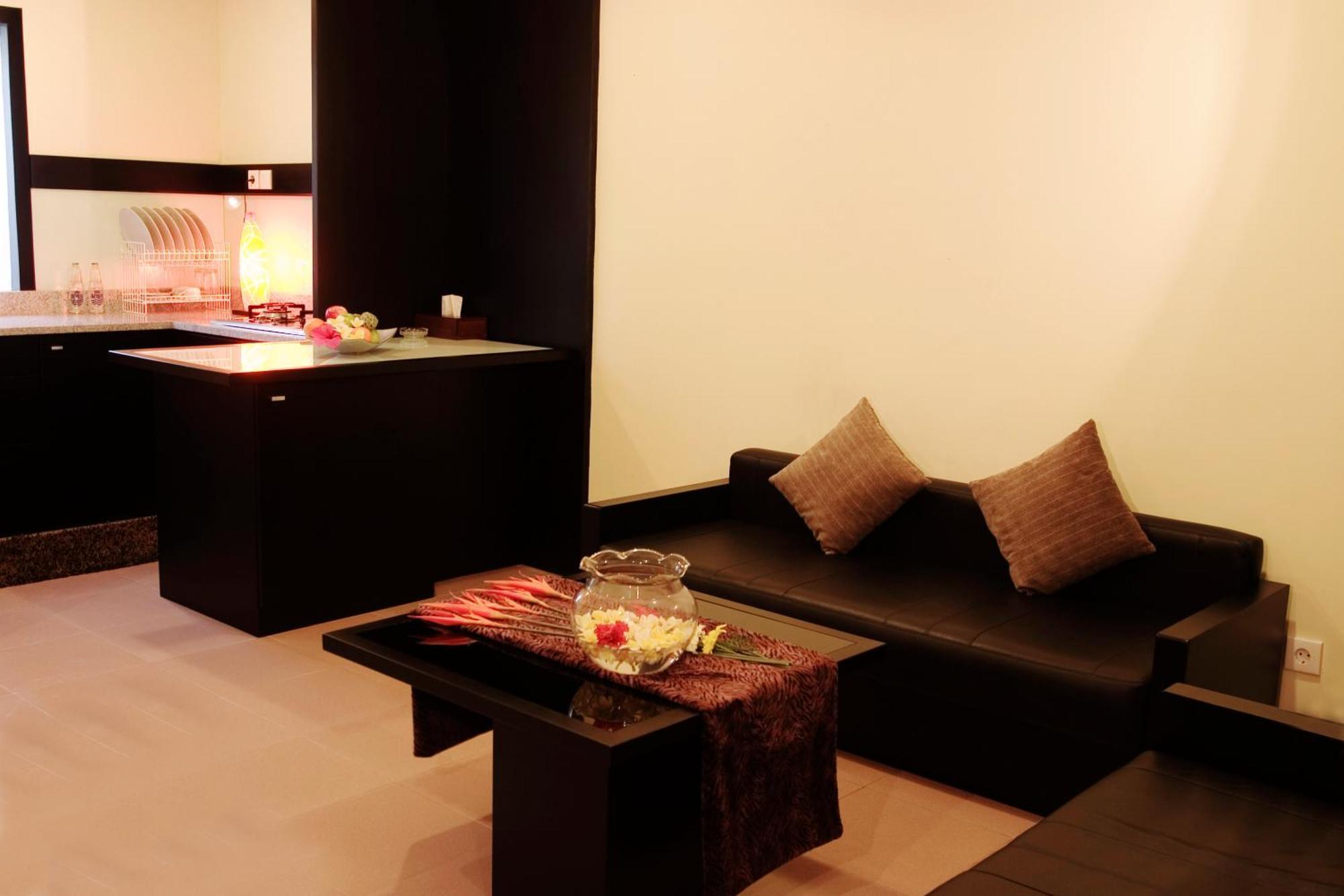 Taman Ayu Town House Aparthotel Legian  Ngoại thất bức ảnh