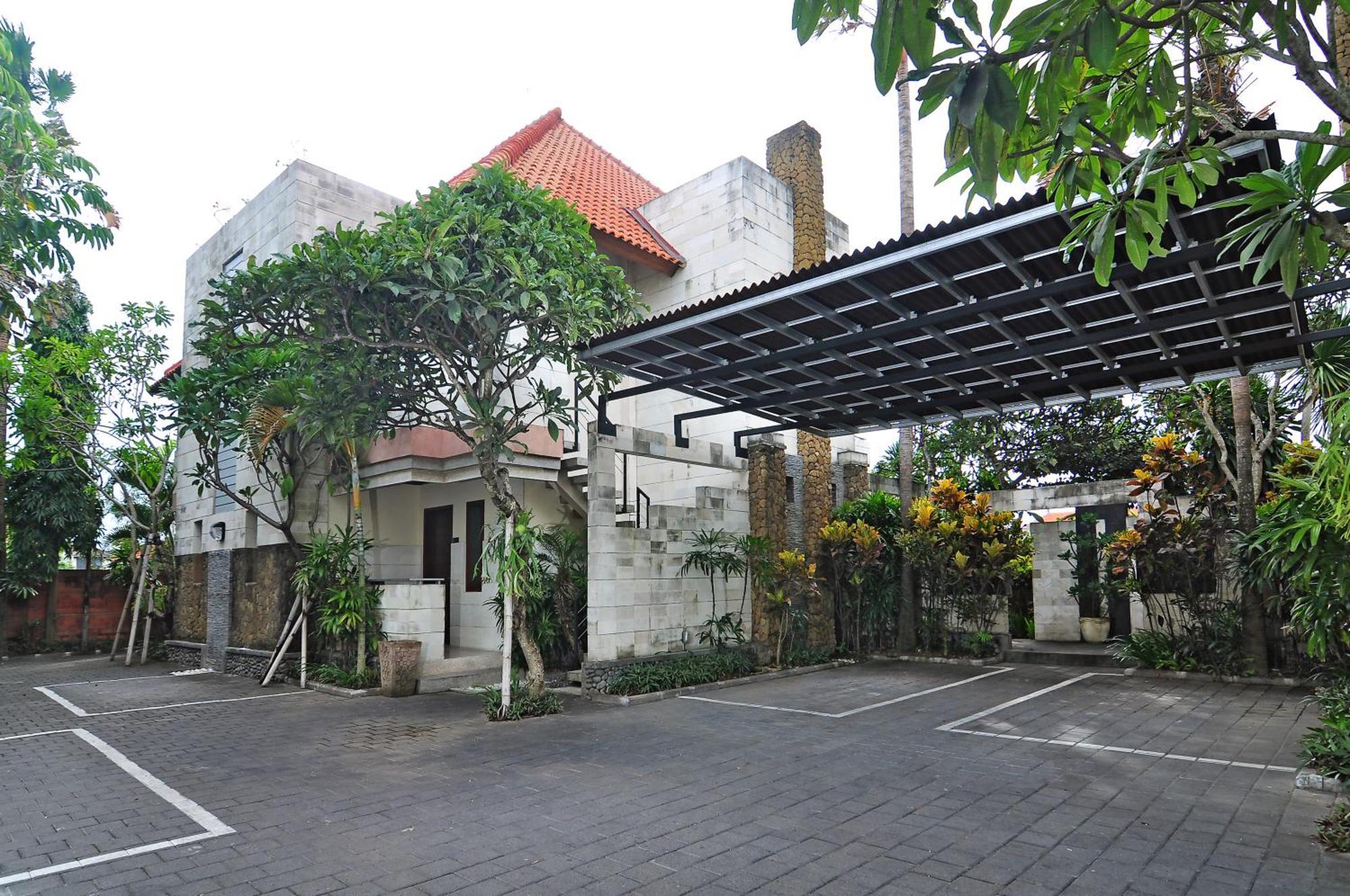 Taman Ayu Town House Aparthotel Legian  Ngoại thất bức ảnh