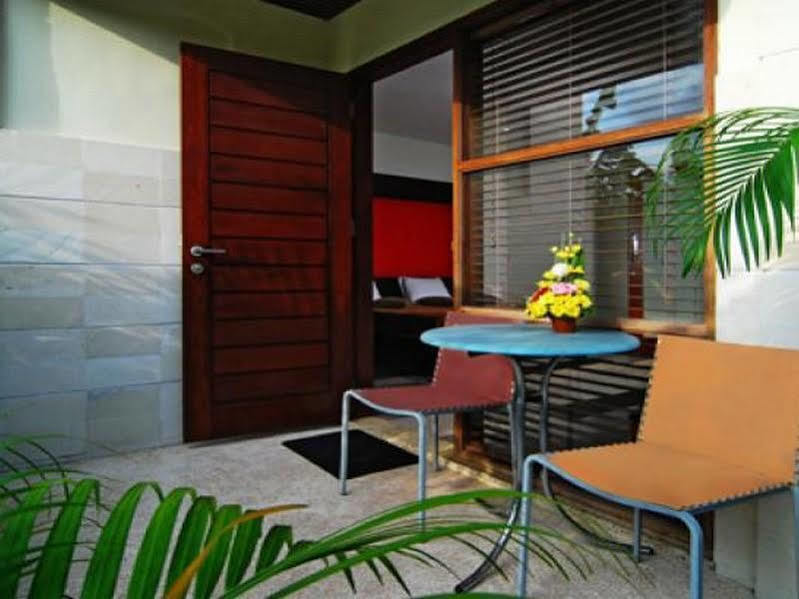 Taman Ayu Town House Aparthotel Legian  Ngoại thất bức ảnh