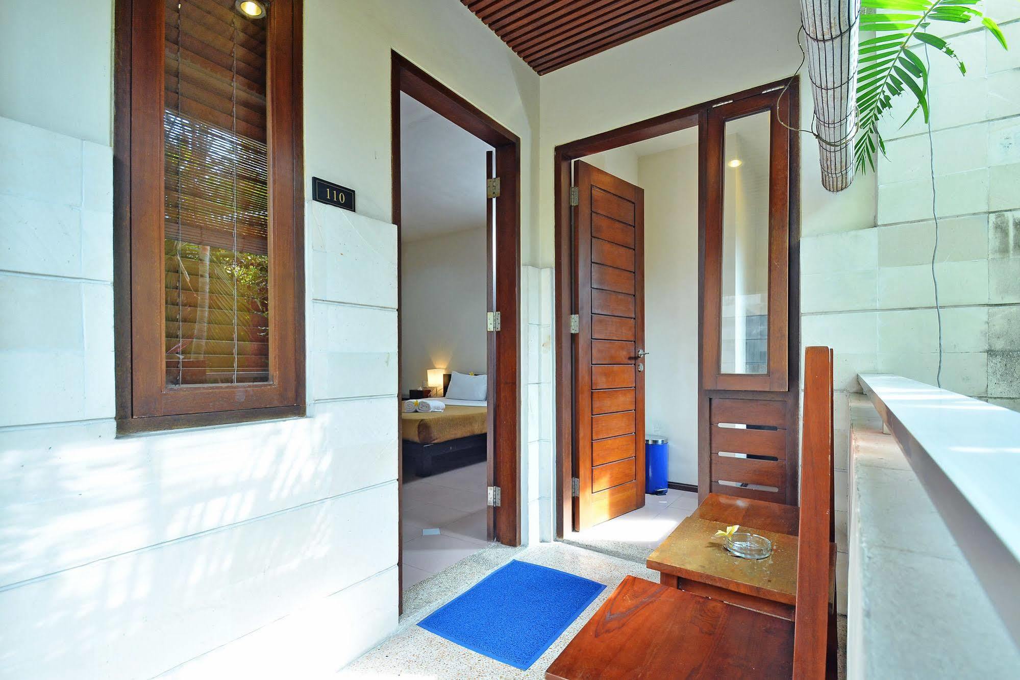 Taman Ayu Town House Aparthotel Legian  Ngoại thất bức ảnh