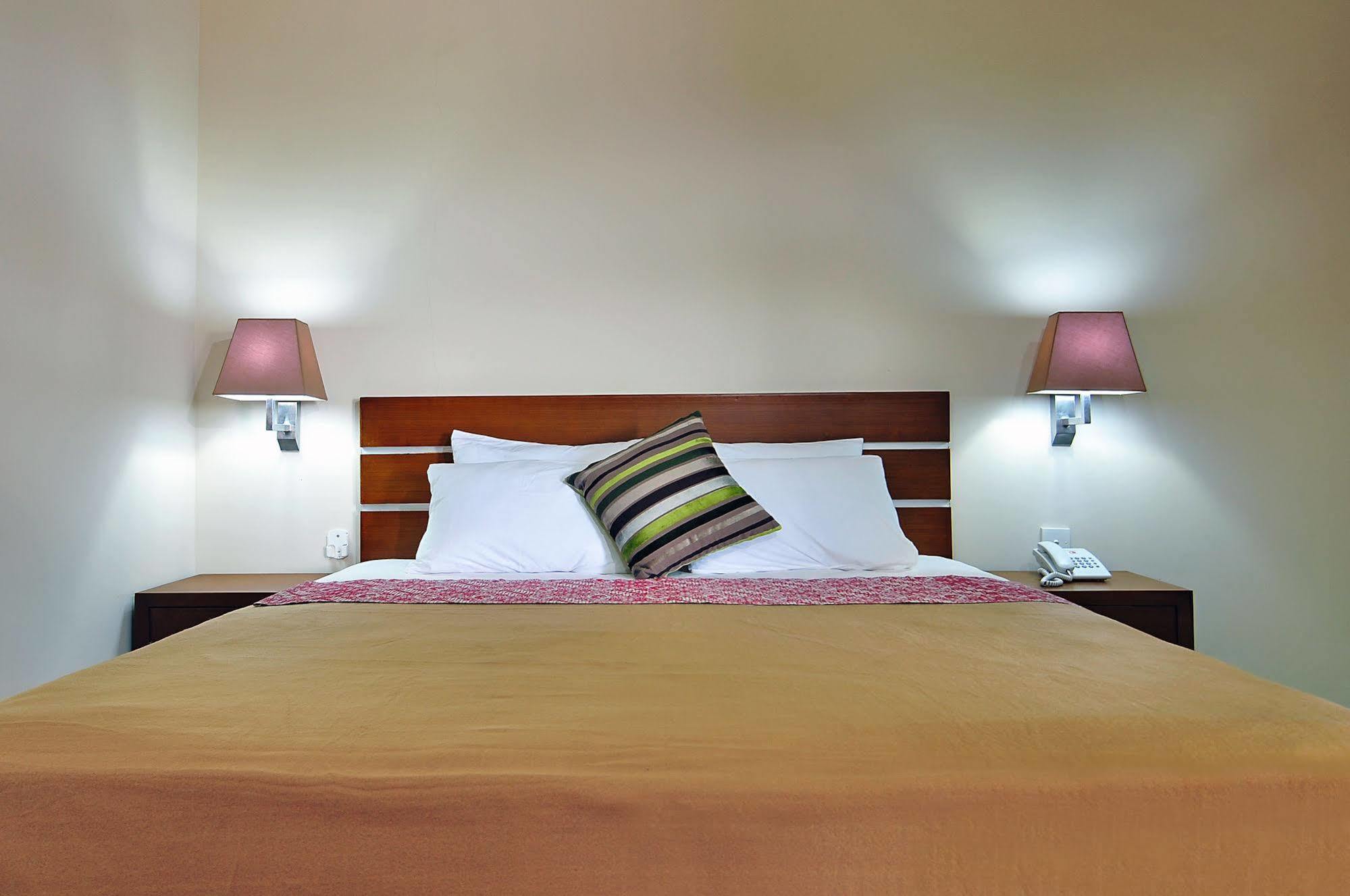 Taman Ayu Town House Aparthotel Legian  Ngoại thất bức ảnh