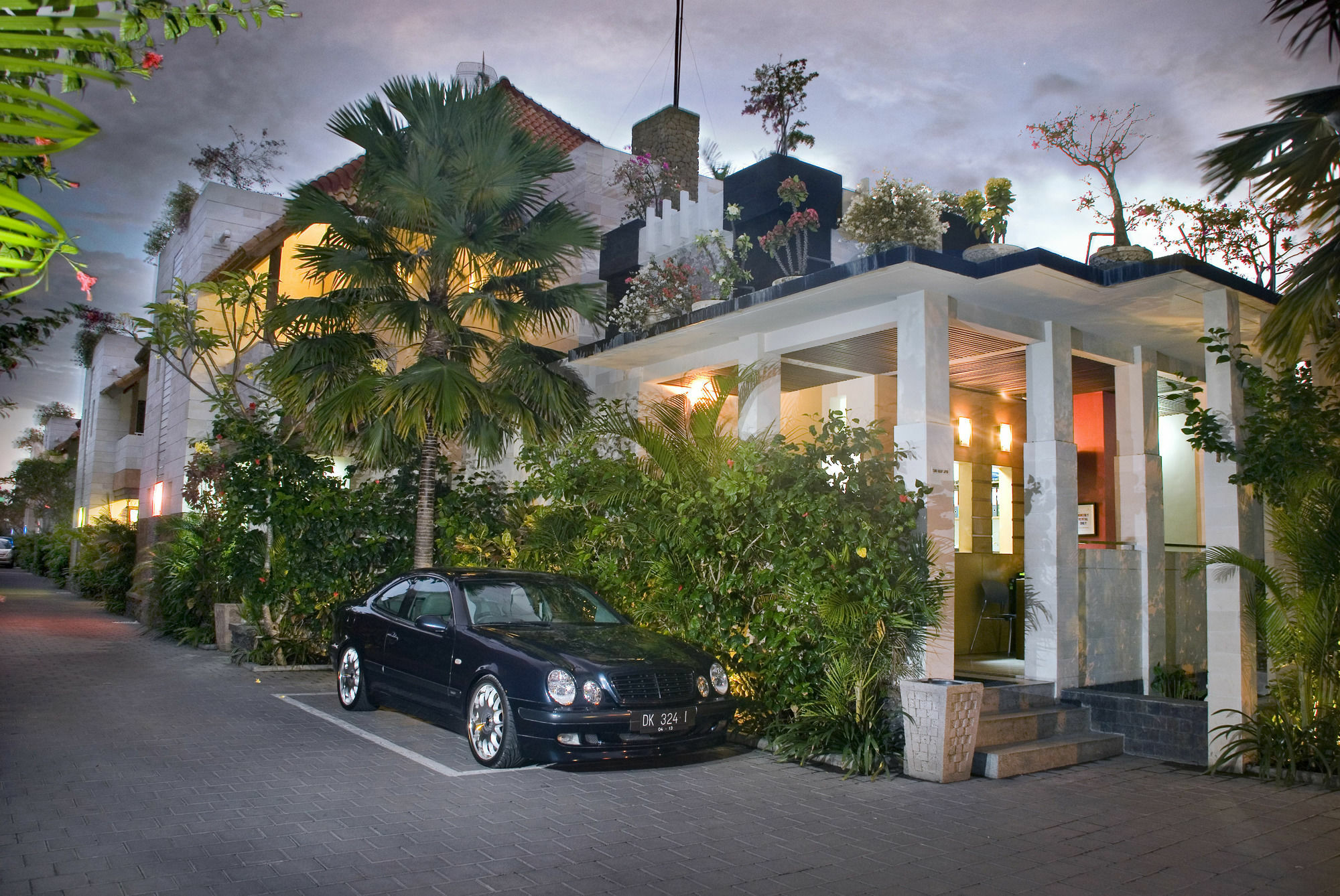 Taman Ayu Town House Aparthotel Legian  Ngoại thất bức ảnh